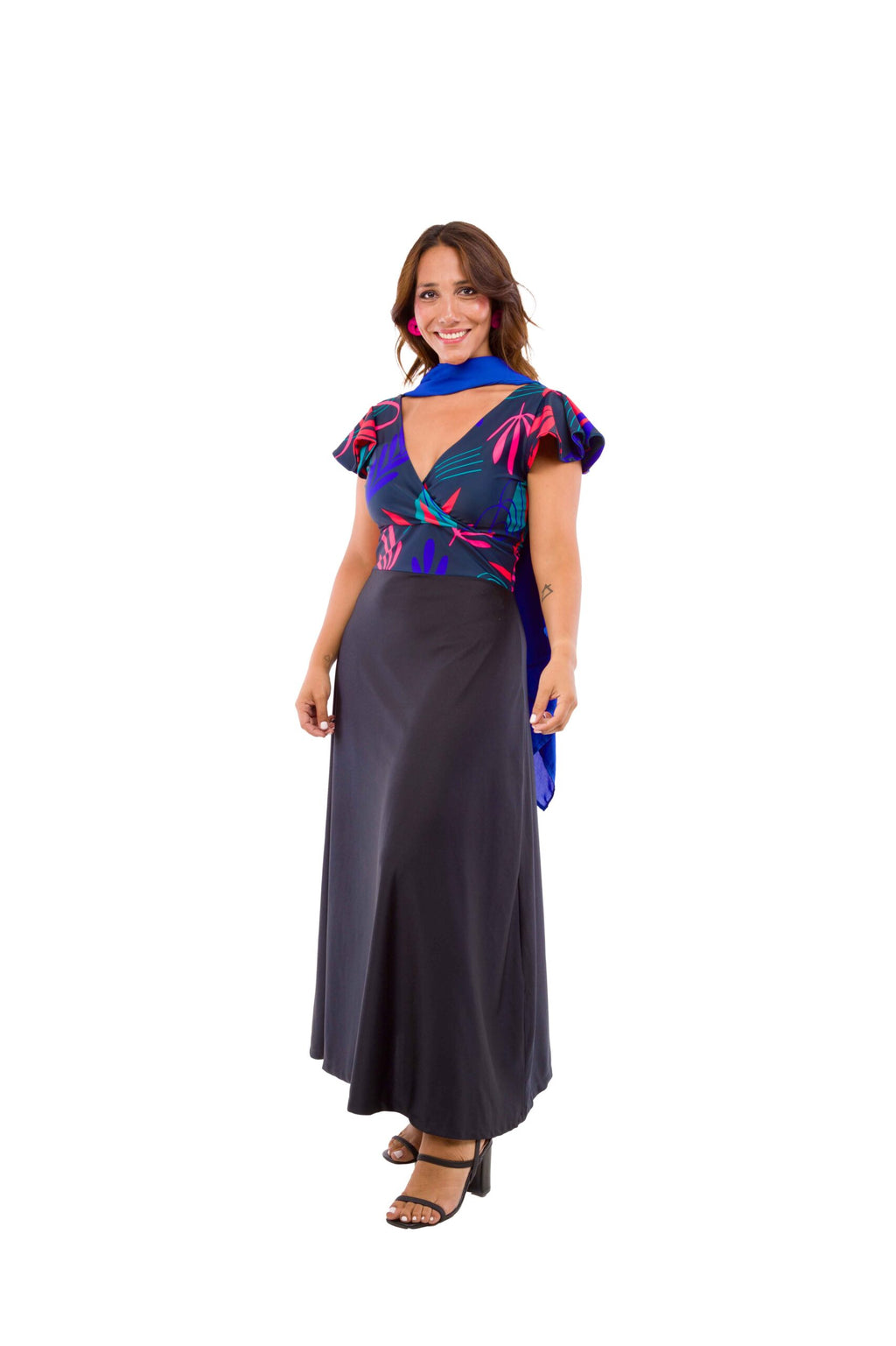 Vestido Largo Negro con Flores Rojas y Azules
