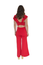 Arriendo de Conjunto rojo top con vuelos y pantalón