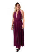 Vestido morado oscuro largo con tiras multiformas