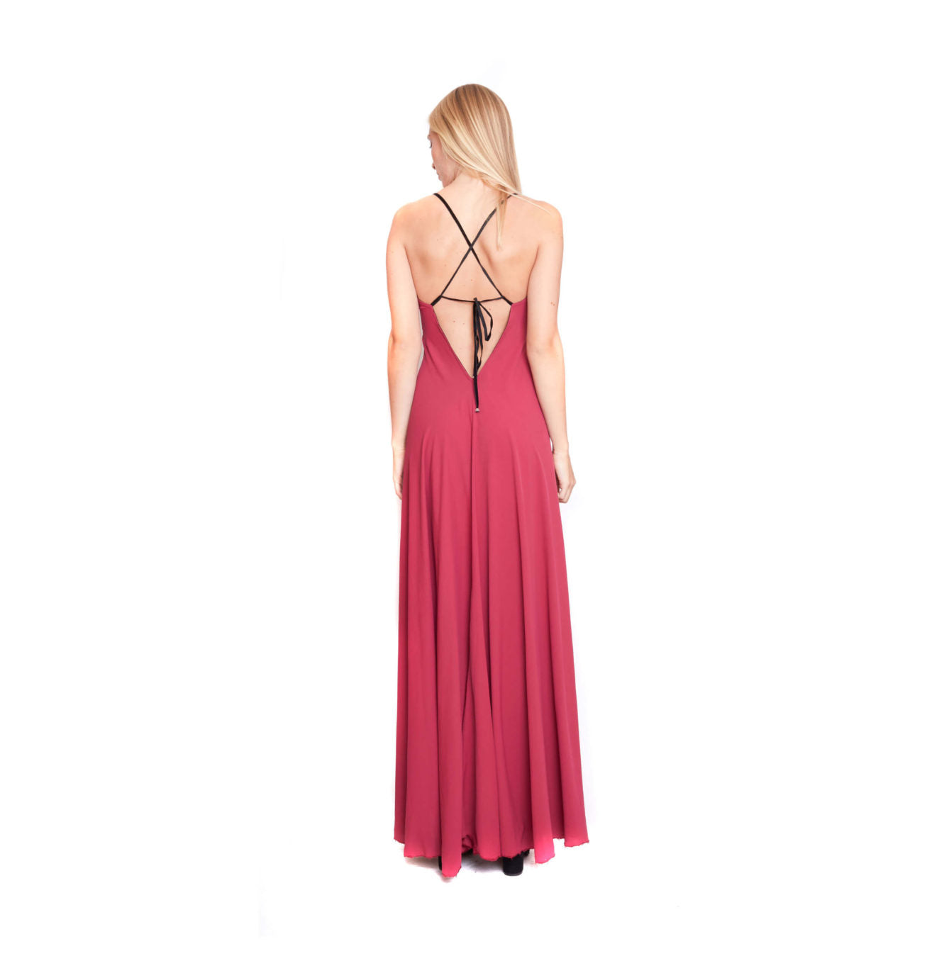 Vestido rojo con detalles dorados