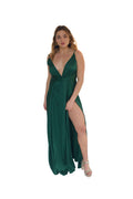 Arriendo de Vestido largo de seda verde oscuro