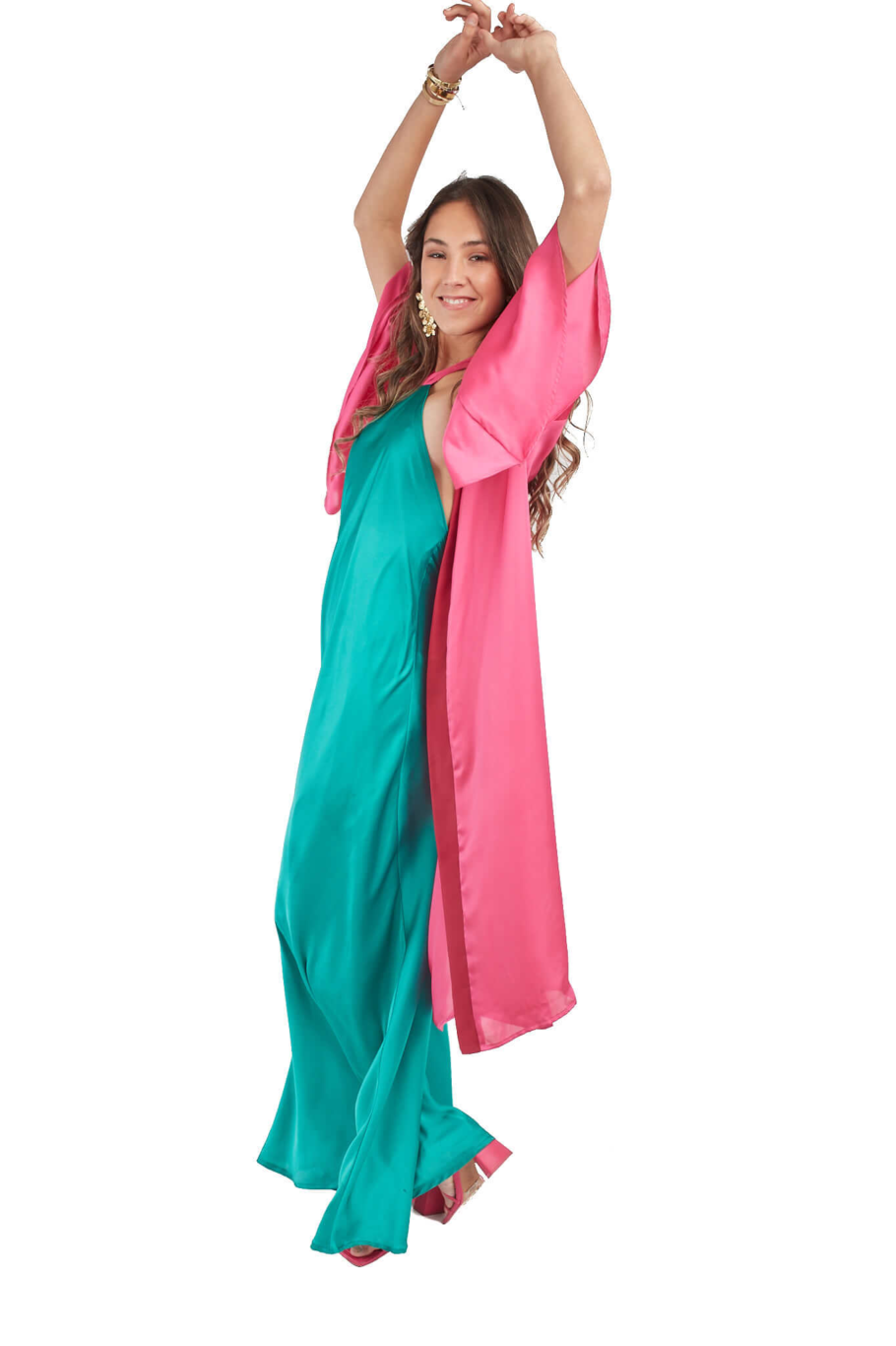 Arriendo de Kimono fucsia con burdeo marca Astra Magnolia de seda
