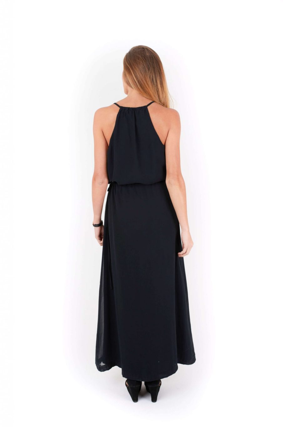 Vestido negro con detalles plateadas