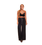 Arriendo de Crop top plush negro y pantalón laycra