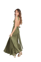 Arriendo de Vestido largo verde musgo multiformas