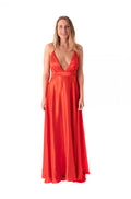 Arriendo de Vestido rojo de seda largo