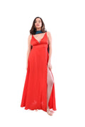 Arriendo de Vestido largo rojo de seda con escote en v