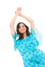 Arriendo de Vestido corto estampado celeste con azul