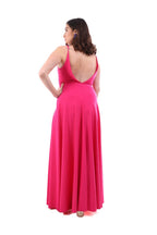 Arriendo de Vestido largo con nudo en escote fucsia oscuro