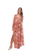 Arriendo de Vestido largo terracota con beige de gasa y hebilla al medio