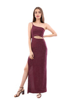 Arriendo de Vestido largo berenjena con brillos y un hombro