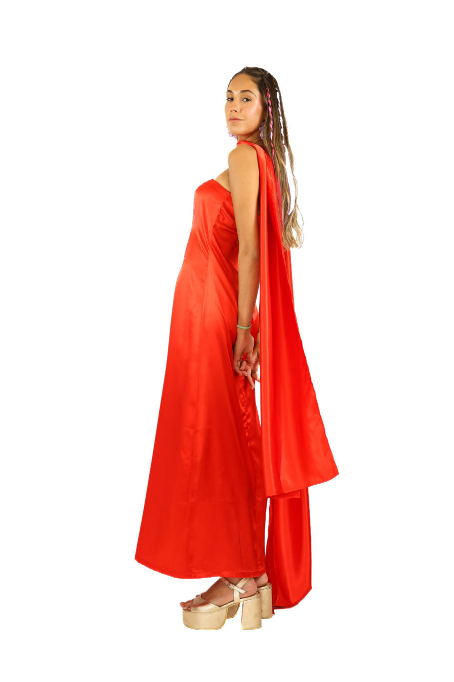 Arriendo de Vestido largo de seda rojo strapless