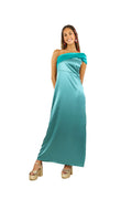 Arriendo de Vestido largo de seda celeste con turquesa