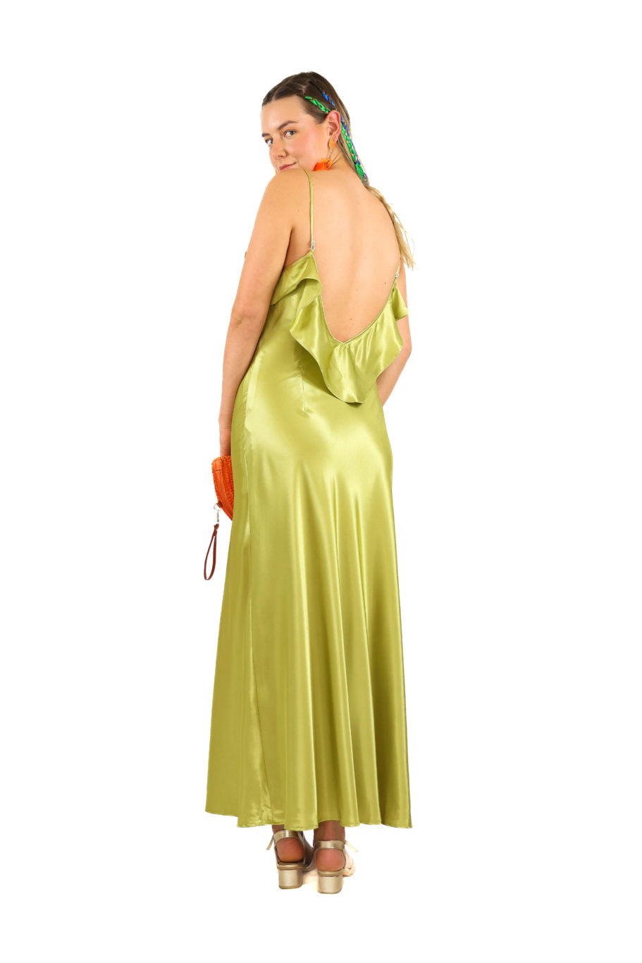 Arriendo de Vestido largo de seda verde pistacho