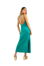 Arriendo de Vestido largo de lycra verde oscuro asimétrico