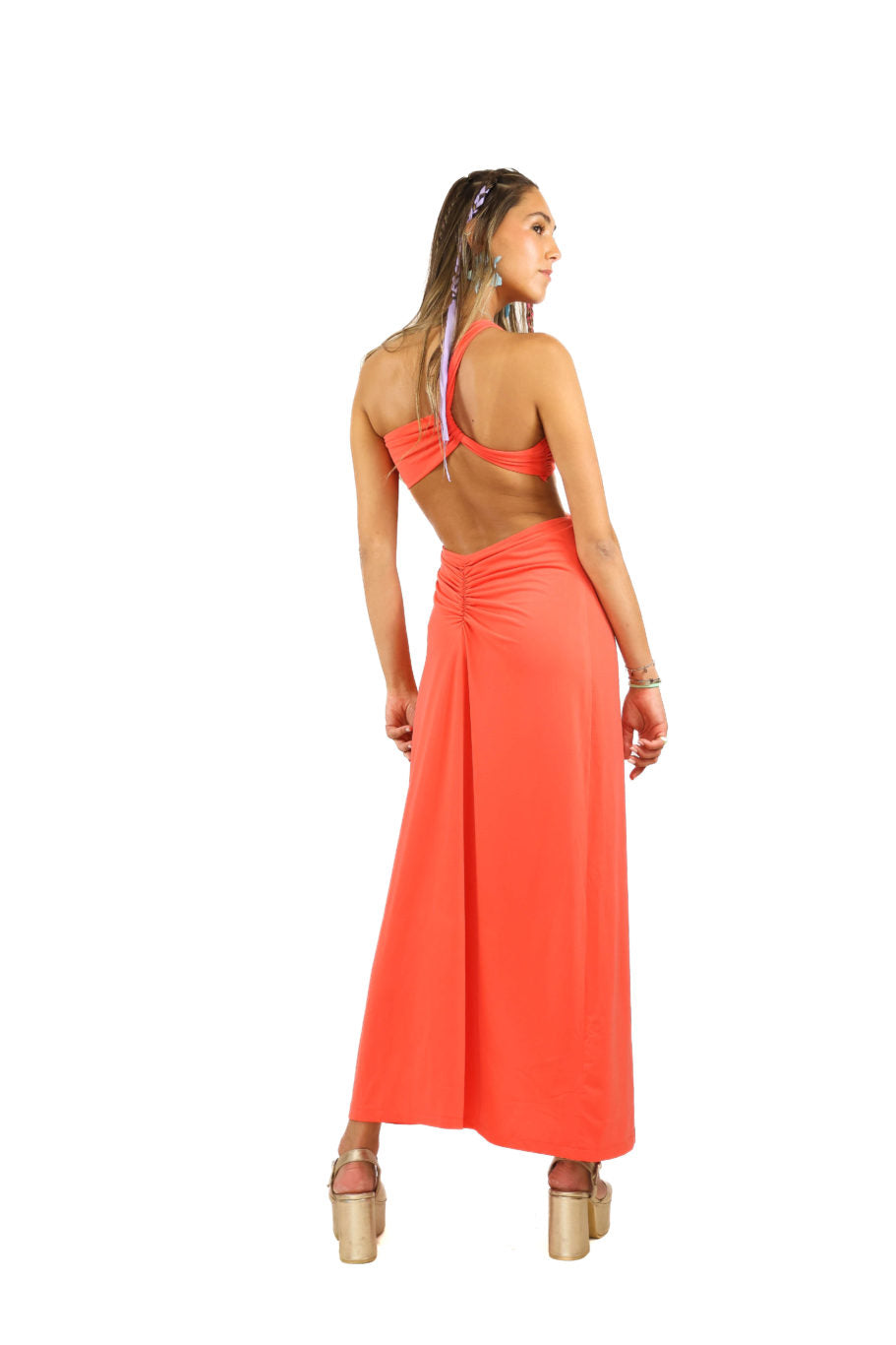 Arriendo de Vestido largo de lycra salmon asimétrico