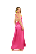 Arriendo de Vestido largo de seda multiforma rosado