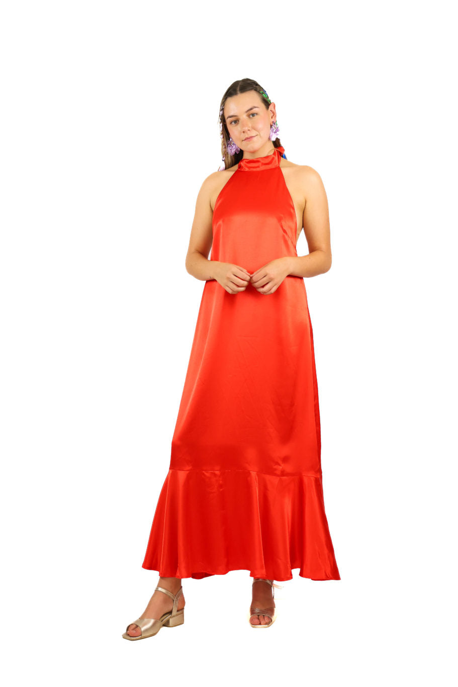 Arriendo de Vestido largo de seda rojo cuello halter