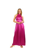 Arriendo de Vestido largo de seda magenta cuello halter