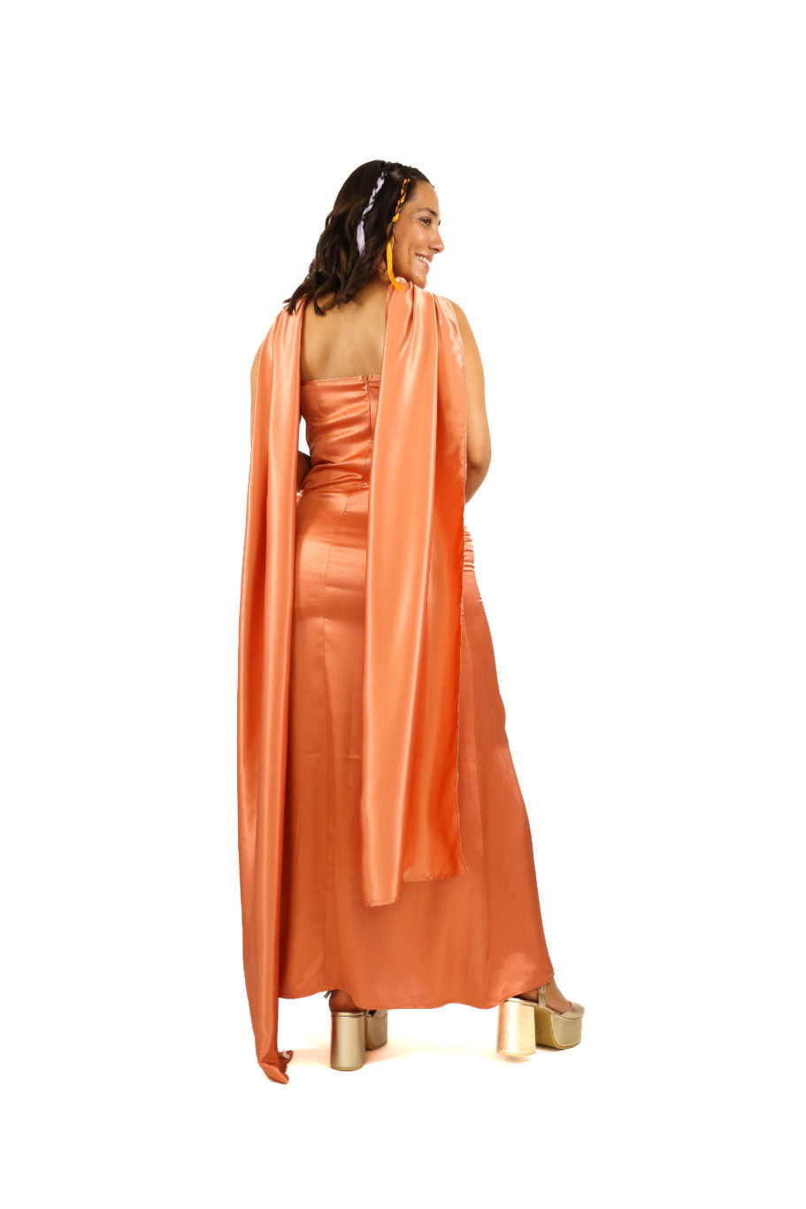 Arriendo de Vestido largo de seda damasco strapless