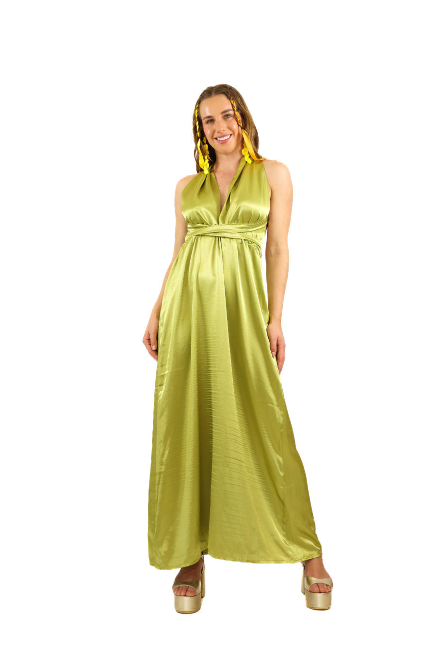 Arriendo de Vestido largo de seda verde pistacho multiforma