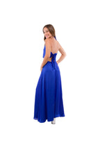 Conjunto de Dos Piezas, Top y Pollera Azul Rey con Detalles Plateados en Escote