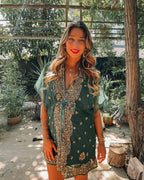 Arriendo de Vestido corto Roca verde con mangas
