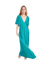 Arriendo de Vestido largo verde petroleo con manguitas de lycra