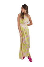 Arriendo de Vestido largo amarillo con palo rosa un hombro