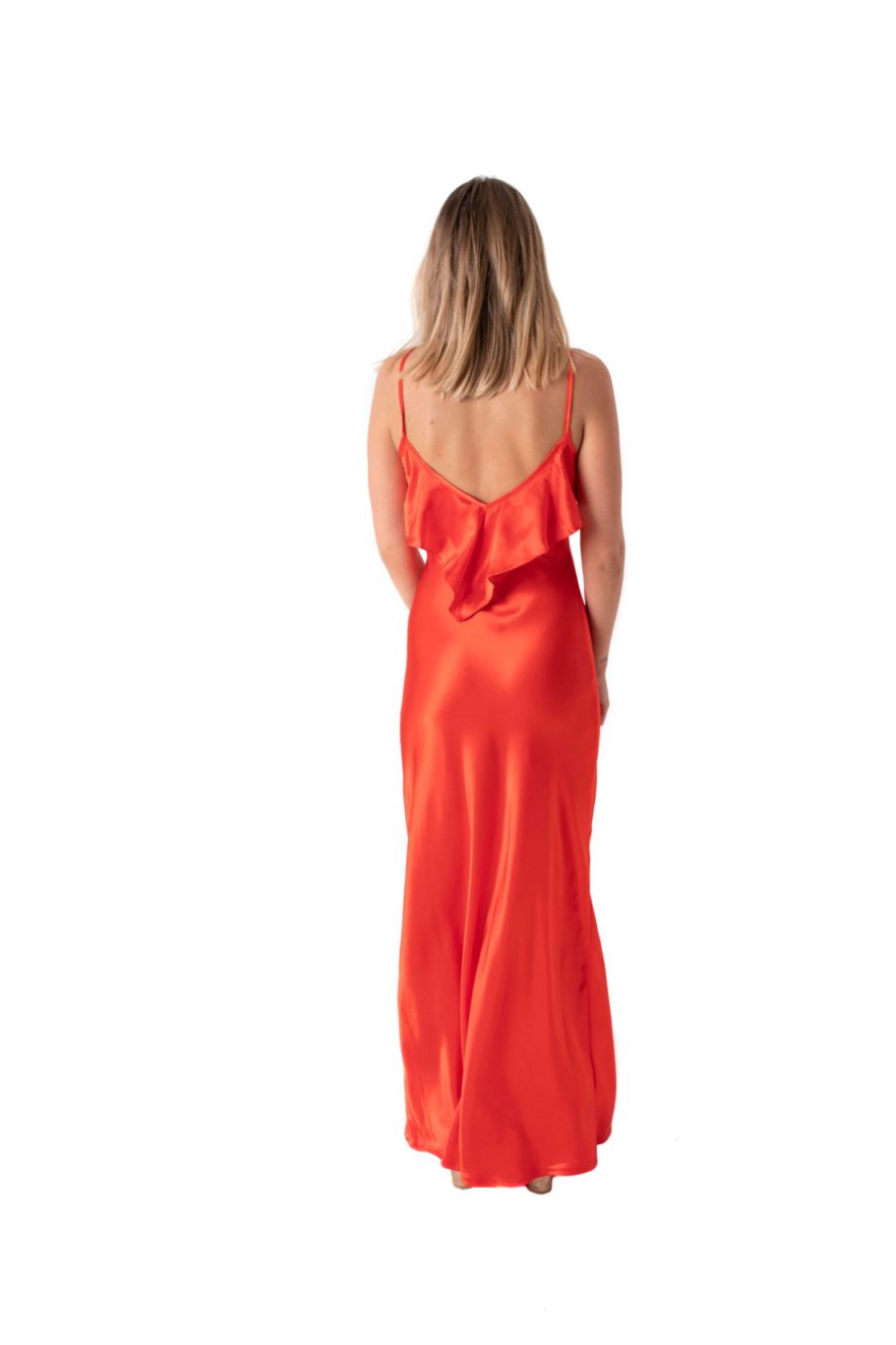 Arriendo de Vestido rojo largo de seda