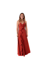 Arriendo de Vestido terracota marca Debut largo con vuelos adelante