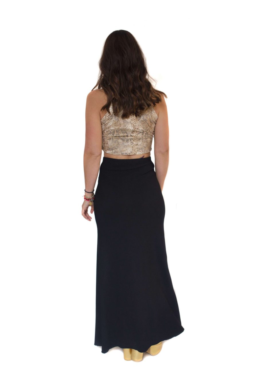 Arriendo de Conjunto top animal print y pollera negra larga