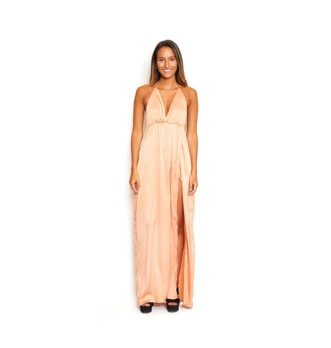Arriendo de Vestido cobre gastado seda