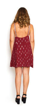 Vestido burdeo con detalles dorados Free People