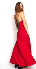 Vestido largo rojo italiano con detalles dorados