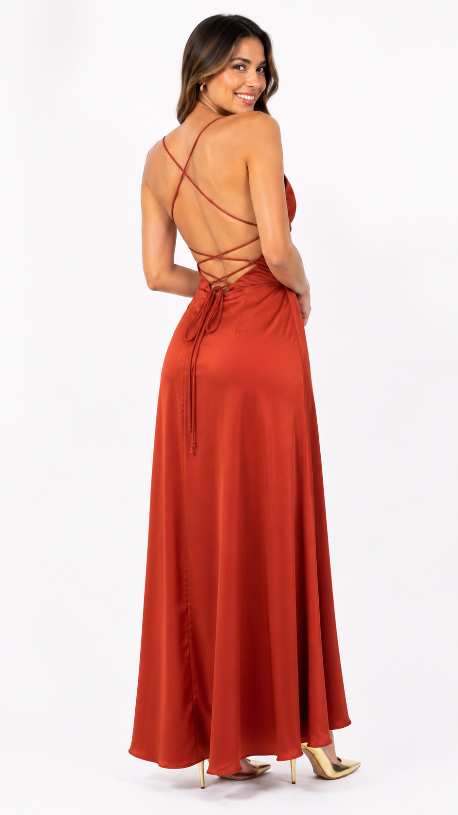 Arriendo de vestido terracota marca Debut largo