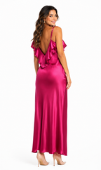 Arriendo de vestido fucsia largo seda