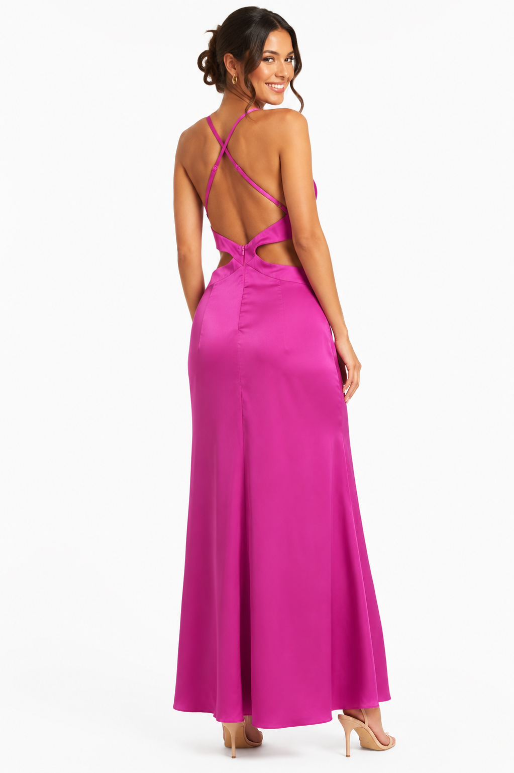 Arriendo de vestido fucsia cut out middie