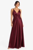 Arriendo vestido largo nudo burdeo