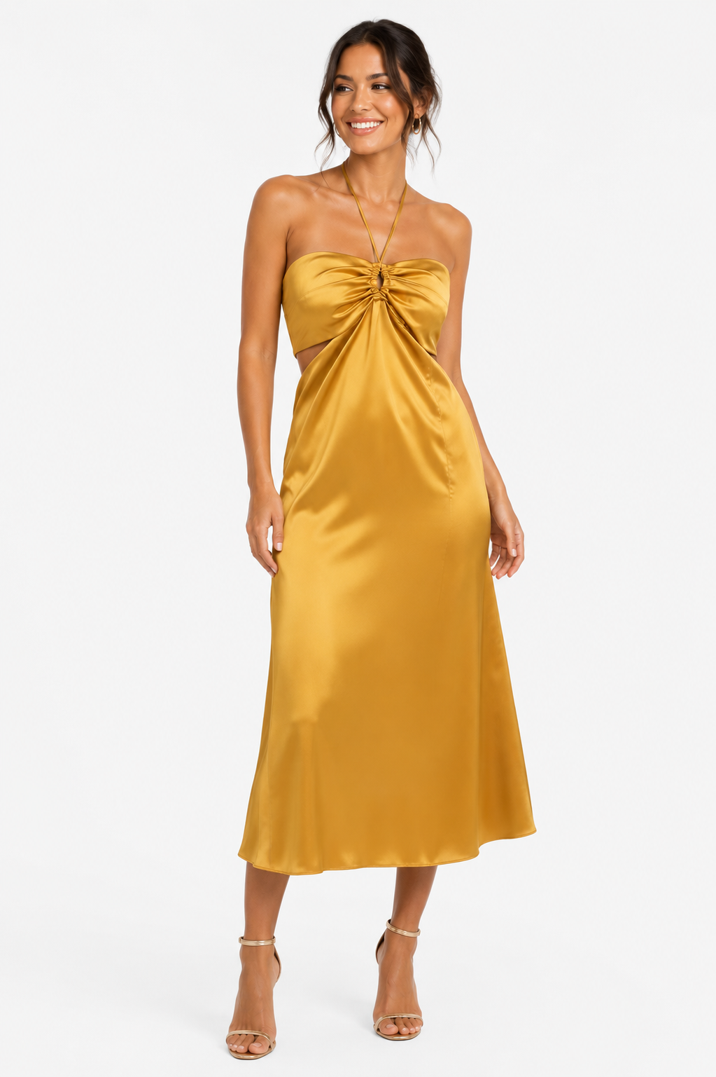 Arriendo de Vestido largo dorado amarre cuello