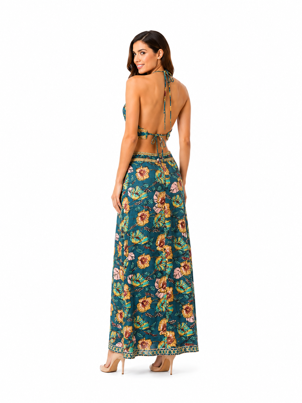 Arriendo de Vestido largo india chic azul talla M con cortes en cintura, estampado de flores verde menta y mostaza con bordes dorados