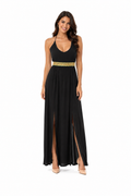 Arriendo de vestido negro de lycra con cinturon dorado