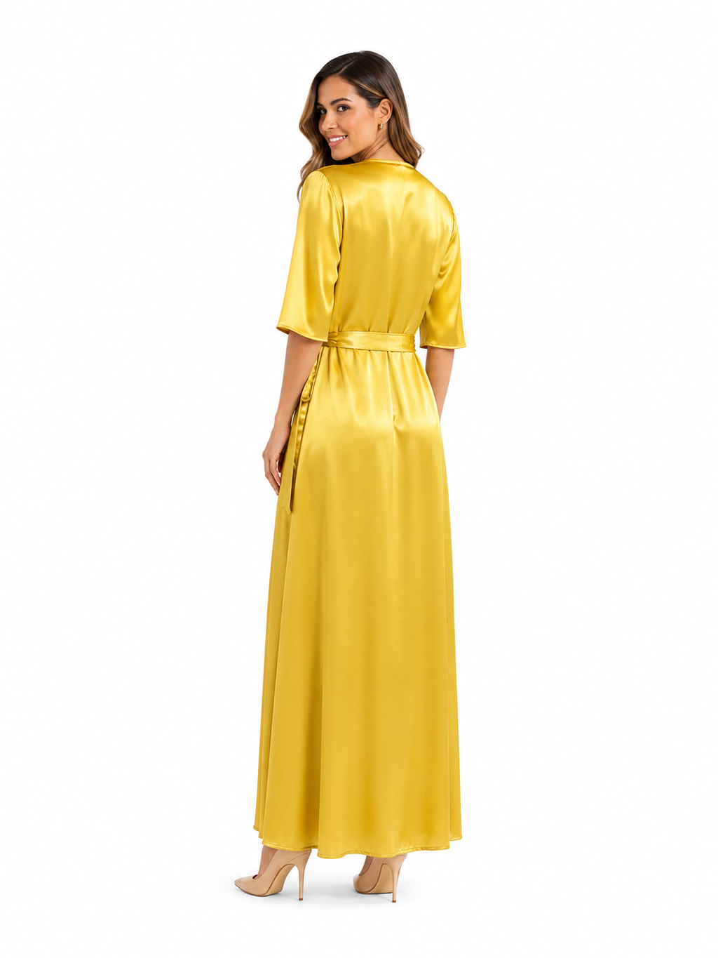 Arriendo de Vestido largo seda amarillo dorado mangas cinturón