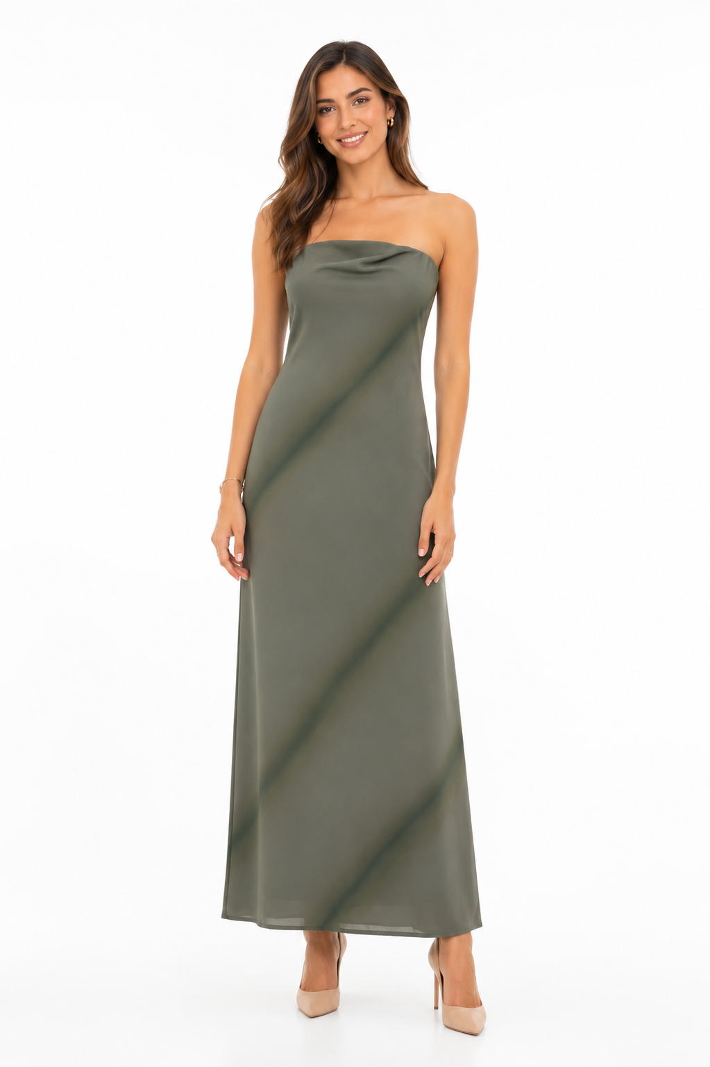 Arriendo de Vestido largo strapless verde Stradivarius
