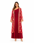 Arriendo de kimono rojo y fucsia con estampado dorado