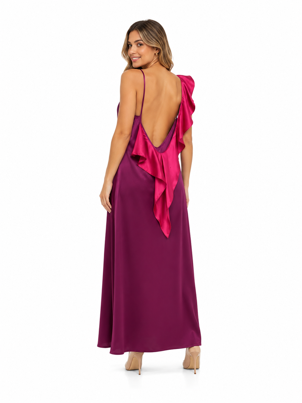 Arriendo de vestido largo de seda colección CDP