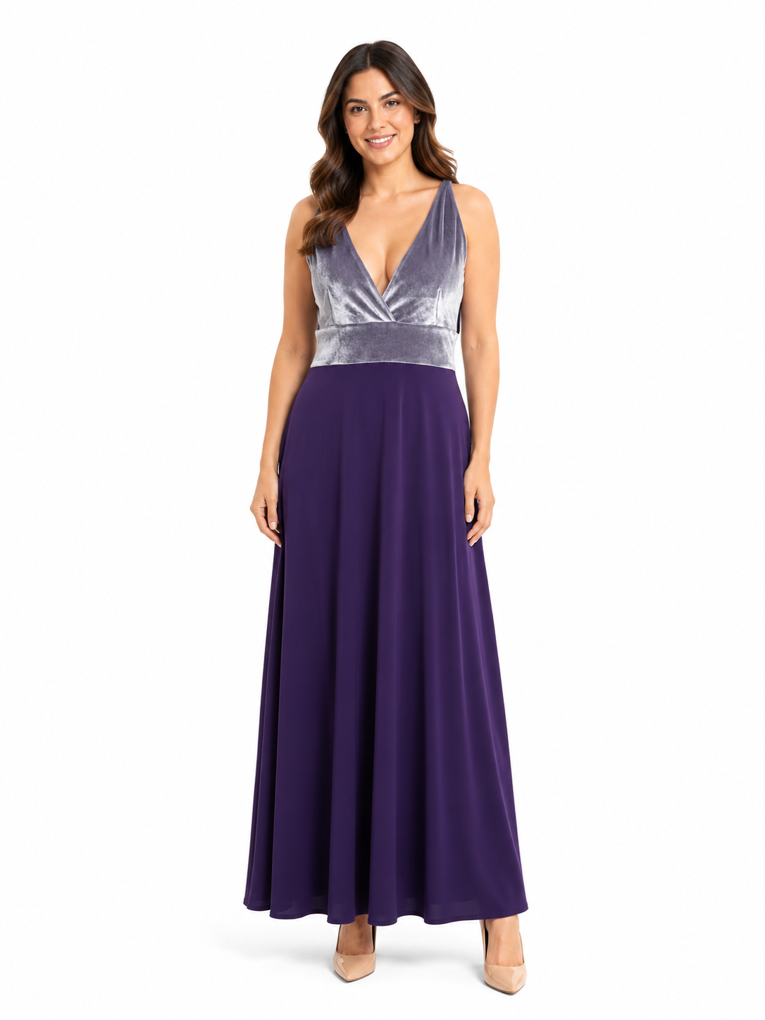 Arriendo de Vestido largo morado de terciopelo en parte de arriba y lycra abajo con pabilos