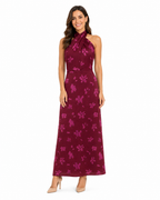 Arriendo de Vestido largo burdeo con estampado de flores español marca Baymo con capa