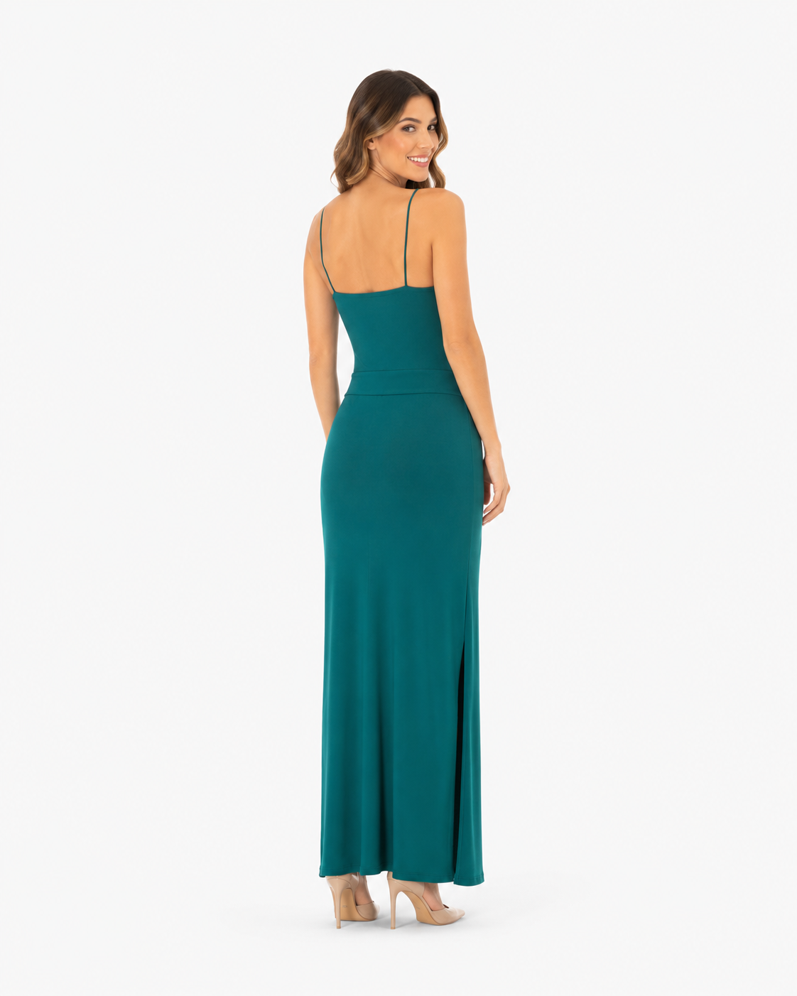 Arriendo de vestido largo verde cut out