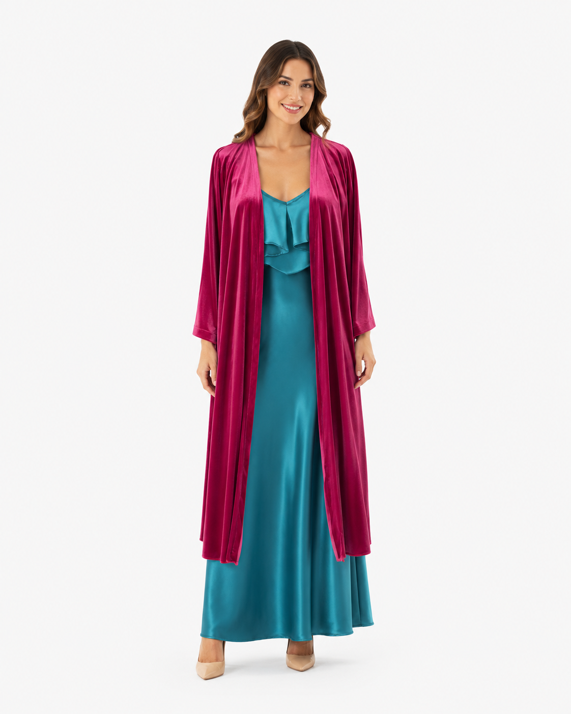 Arriendo de abrigo kimono fucsia terciopelo